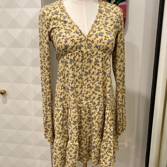 Babydoll Floral V-Neck Yellow Mini Dress - Picture 2 of 4